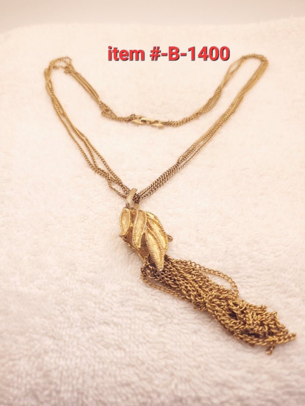 3 Gold Chain Link Necklace with Gold leaf pendant, item # B-1400., wt. 45 grams.